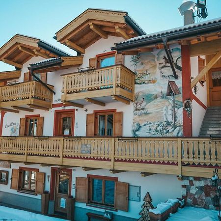 Casa Di Franz Hotel Vigo di Fassa Exterior photo